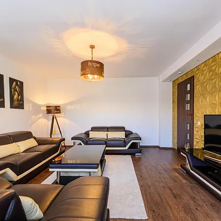 Kardinal Lux Apart.